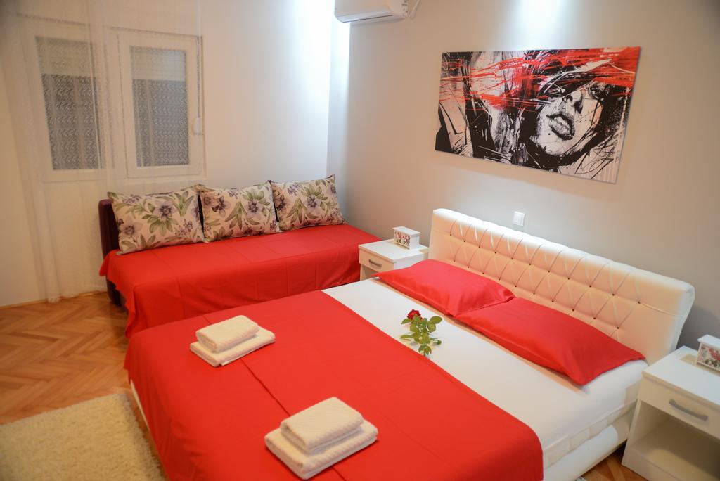 Apartments Tila เทรบินเย ภายนอก รูปภาพ